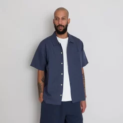 Gabe Shirt - Soft Navy 16 Gabe Shirt - Soft Navy -Folk Shop AW24preMarcelostyledshots 619