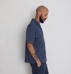 Gabe Shirt - Soft Navy 18 Gabe Shirt - Soft Navy -Folk Shop AW24preMarcelostyledshots 628