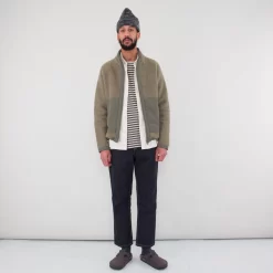 Signal Fleece - Olive Wool 12 Signal Fleece - Olive Wool -Folk Shop FOLKMENSMODELAW23PART2 189