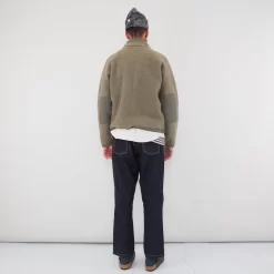 Signal Fleece - Olive Wool 14 Signal Fleece - Olive Wool -Folk Shop FOLKMENSMODELAW23PART2 200