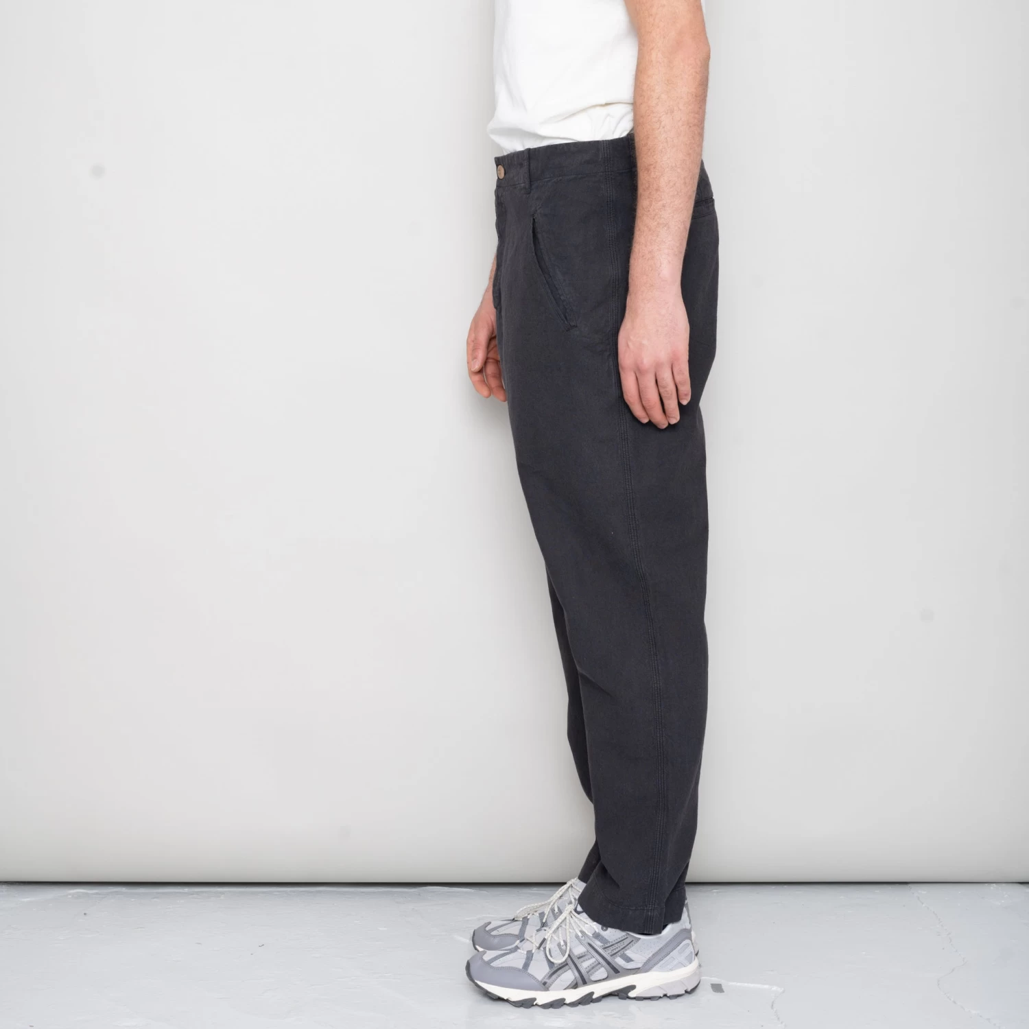 Lean Assembly Pant - Soft Black Linen 5 Lean Assembly Pant - Soft Black Linen - Image 5